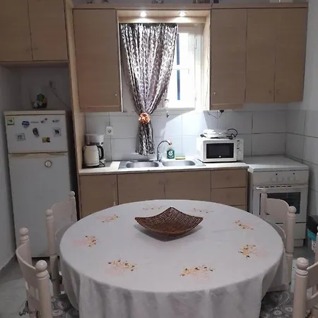 Zolfo Antico Appartamento Perissa (Santorini)