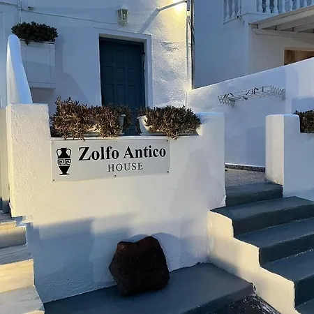 Zolfo Antico Apartment Perissa (Santorini)